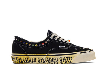 Vans OTW Era 95 Satoshi Nakamoto noire de profil, perles de couleur, bande jaune SATOSHI