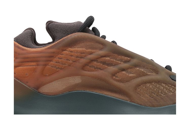 Yeezy 700 V3 Copper Fade
