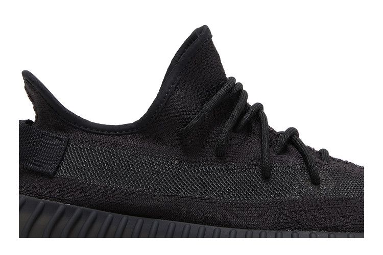 Yeezy Boost 350 V2 Onyx