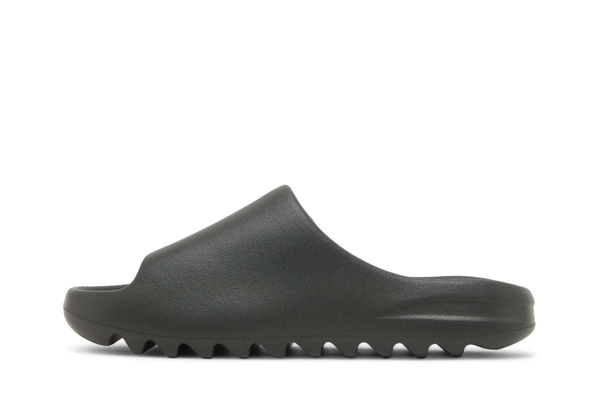 Yeezy Slide Dark Onyx
