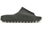 Yeezy Slide Dark Onyx