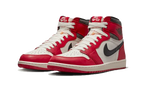 Air Jordan 1 Retro High OG Chicago Lost & Found Capet Shop