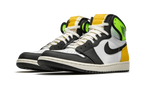 Air Jordan Air Jordan 1 Retro High OG Volt Gold - 555088-118 / 575441-118