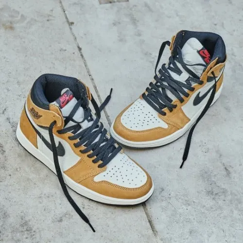 Air Jordan Air Jordan 1 Retro High Rookie of the Year - 555088-700