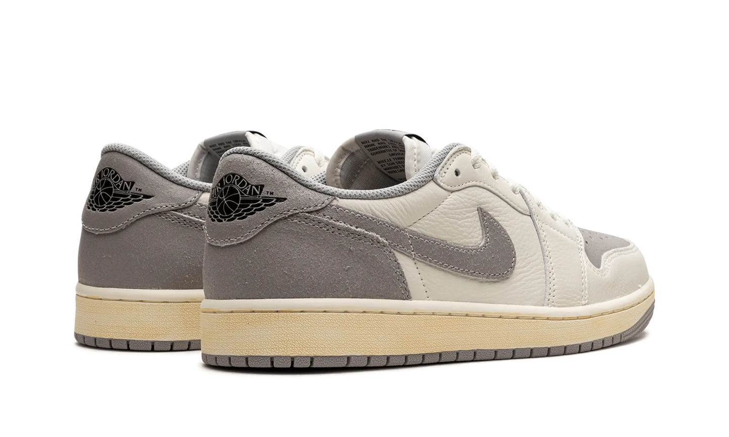 Air Jordan Air Jordan 1 Retro Low OG EX Sail - CZ0790-101
