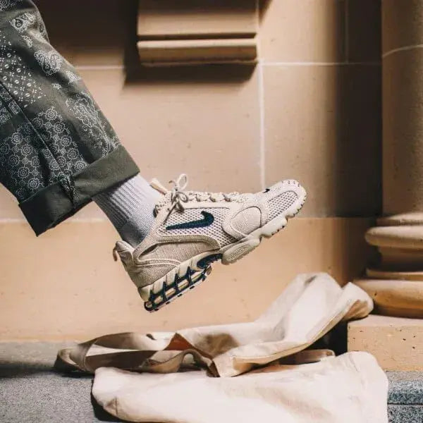 Nike Air Zoom Spiridon Cage 2 Stussy Fossil - CQ5486-200