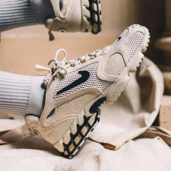 Nike Air Zoom Spiridon Cage 2 Stussy Fossil - CQ5486-200