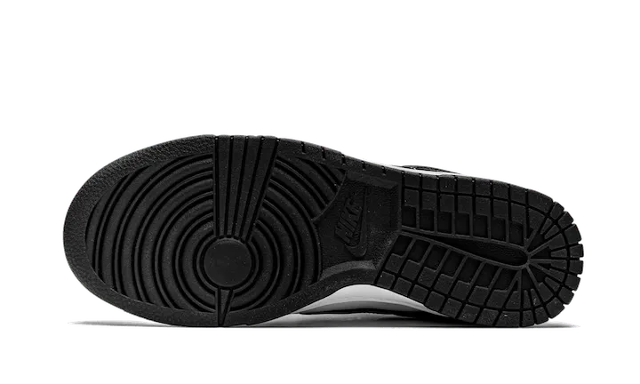 Nike Dunk Low Black White