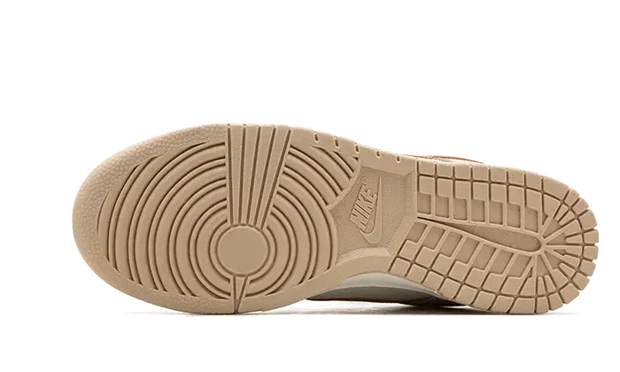 Nike Dunk Low Phantom Metallic Gold - DX5930-001