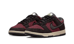 Nike Dunk Low SE Fleece Burgundy Crush - DQ7579-600