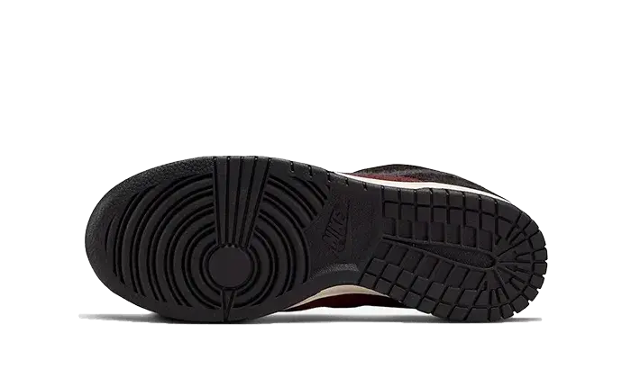 Nike Dunk Low SE Fleece Burgundy Crush - DQ7579-600