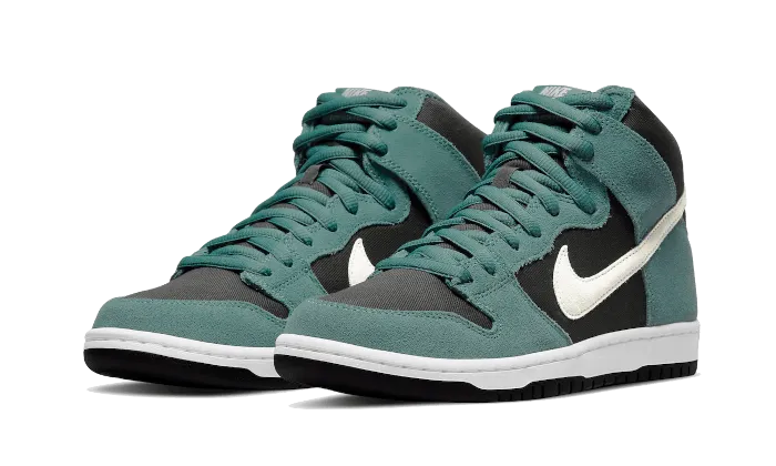 Nike Nike SB Dunk High Green Suede - DQ3757-300