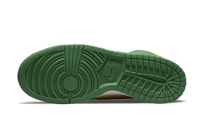 Nike SB Dunk High Supreme By Any Means Brazil - DN3741-700