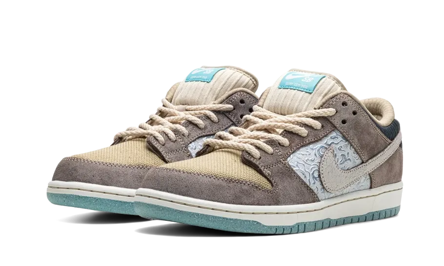 Nike SB Dunk Low Big Money Savings Capet Shop