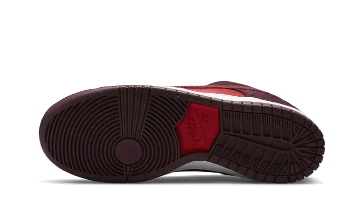 Nike SB Dunk Low Cherry - DM0807-600