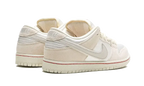 Nike SB Dunk Low City Of Love Light Bone - FZ5654-100