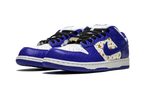Nike SB Dunk Low Supreme Hyper Royal - DH3228-100