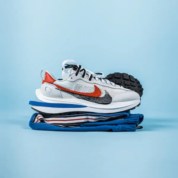 Nike Vaporwaffle Sacai Sport Fuchsia Game Royal - CV1363-100