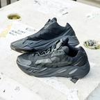 Adidas Yeezy 700 MNVN Triple Black - FV4440