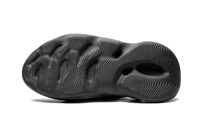 Yeezy Foam RNNR Onyx