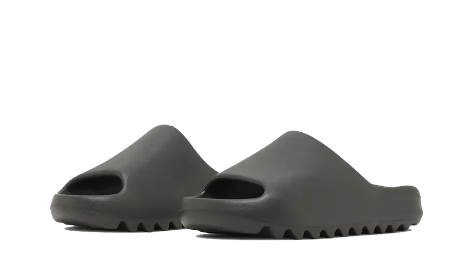 Yeezy Slide Dark Onyx